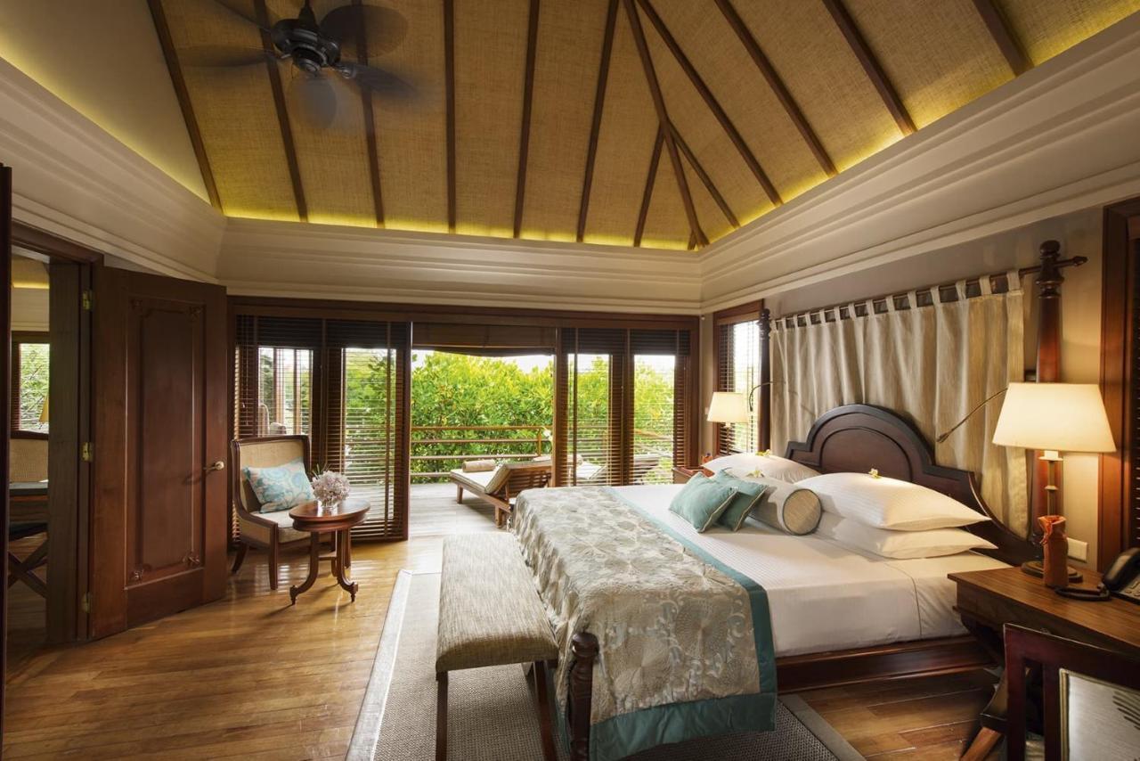 Constance Prince Maurice Poste de Flacq Kültér fotó A bedroom at the resort