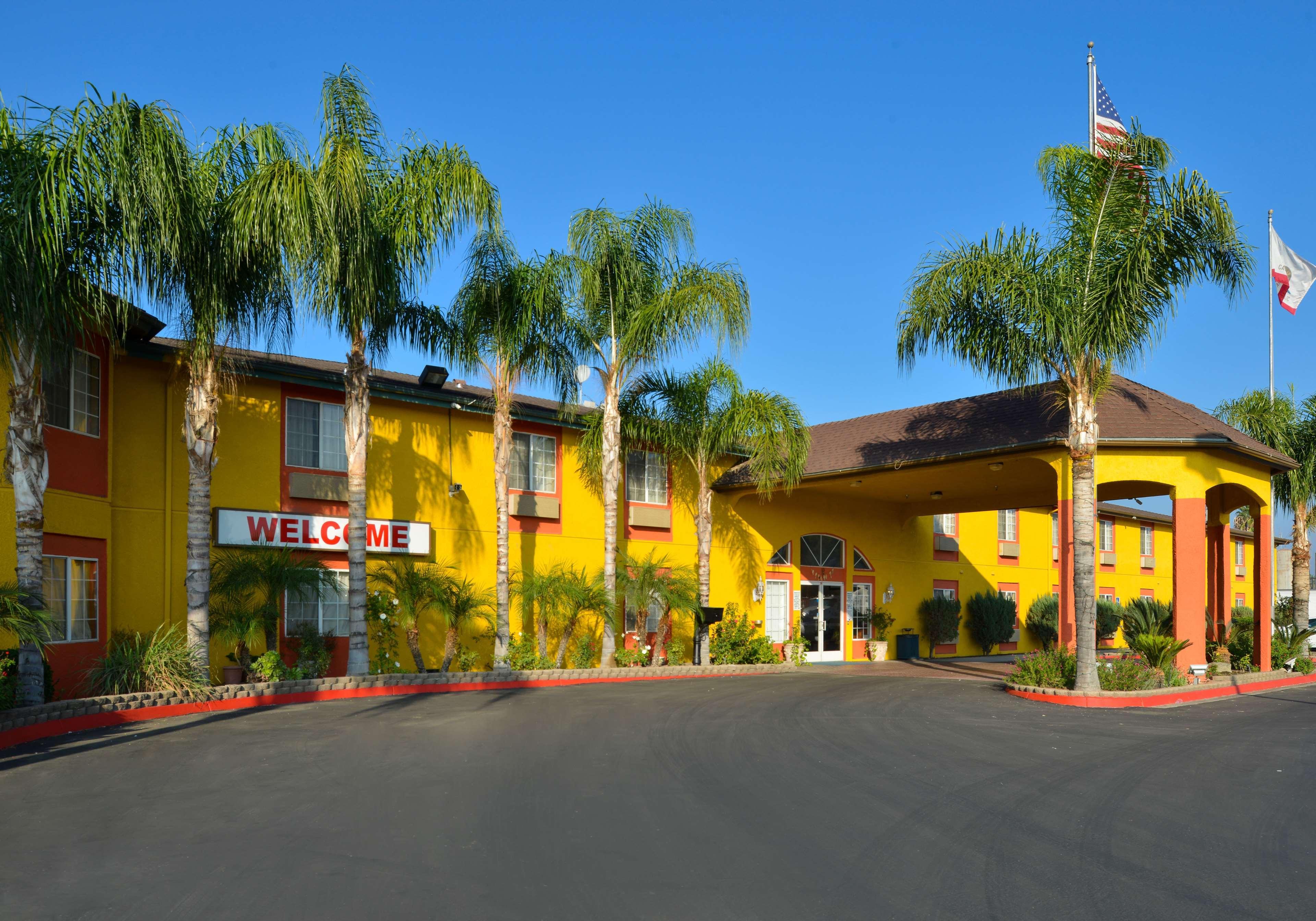 Constance Prince Maurice Poste de Flacq Kültér fotó The hotel in 2011